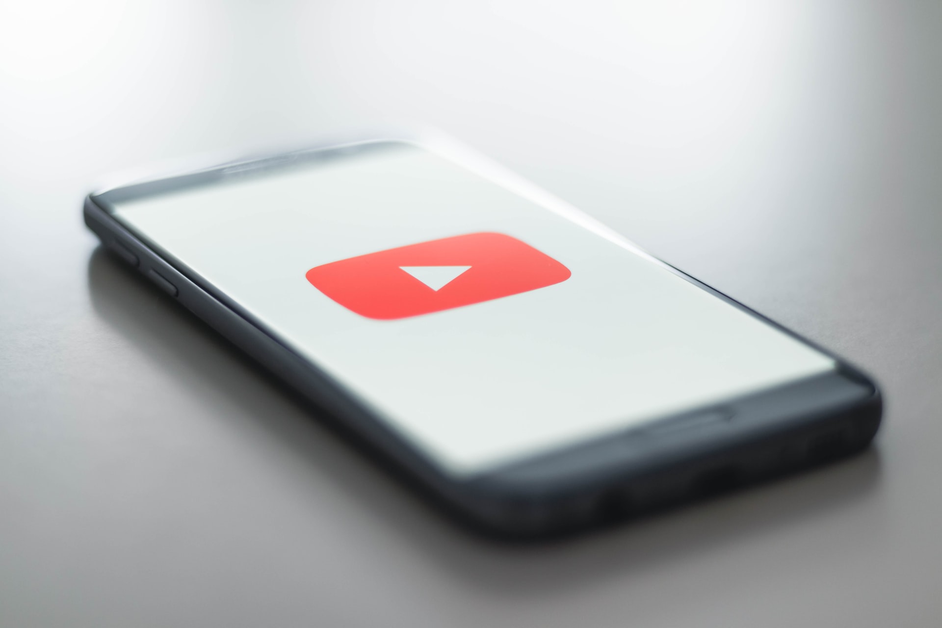 YouTube Ads jako główne źródło ruchu w Twojej witrynie – jak tworzyć skuteczne reklamy wideo?