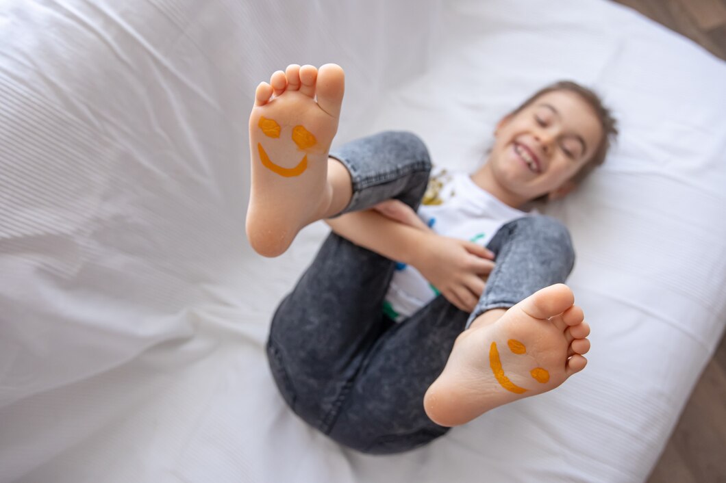 Jak sandały dla dzieci wpływają na prawidłowy rozwój ich stóp?